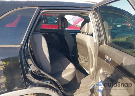 2012 Kia Sorento Lx V6 z USA, uszkodzony, nr VIN 5XYKTDA21CG278007